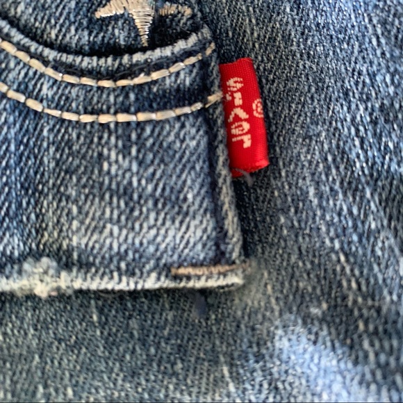 Not for sale Levi’s and OshKosh Long sleeve Tee - Picture 11 of 12